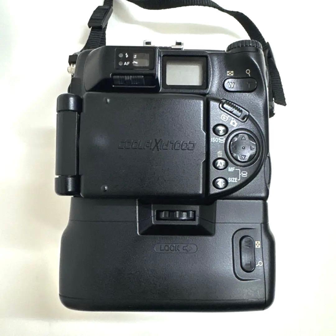 高級コンデジNikon COOLPIX5000動作品MB-E5000セット