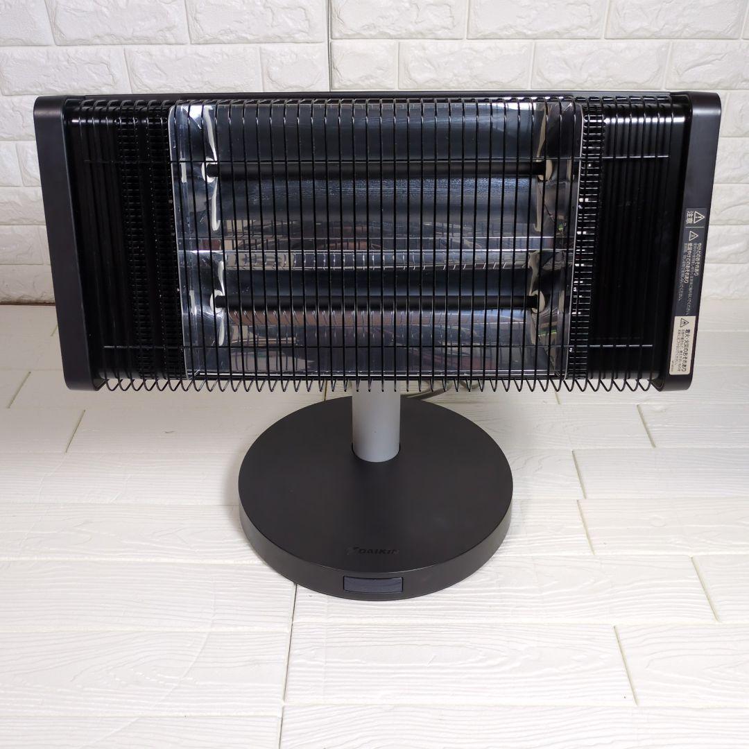 ダイキン　DAIKIN セラムヒート　遠赤外線ヒーター　2020年製