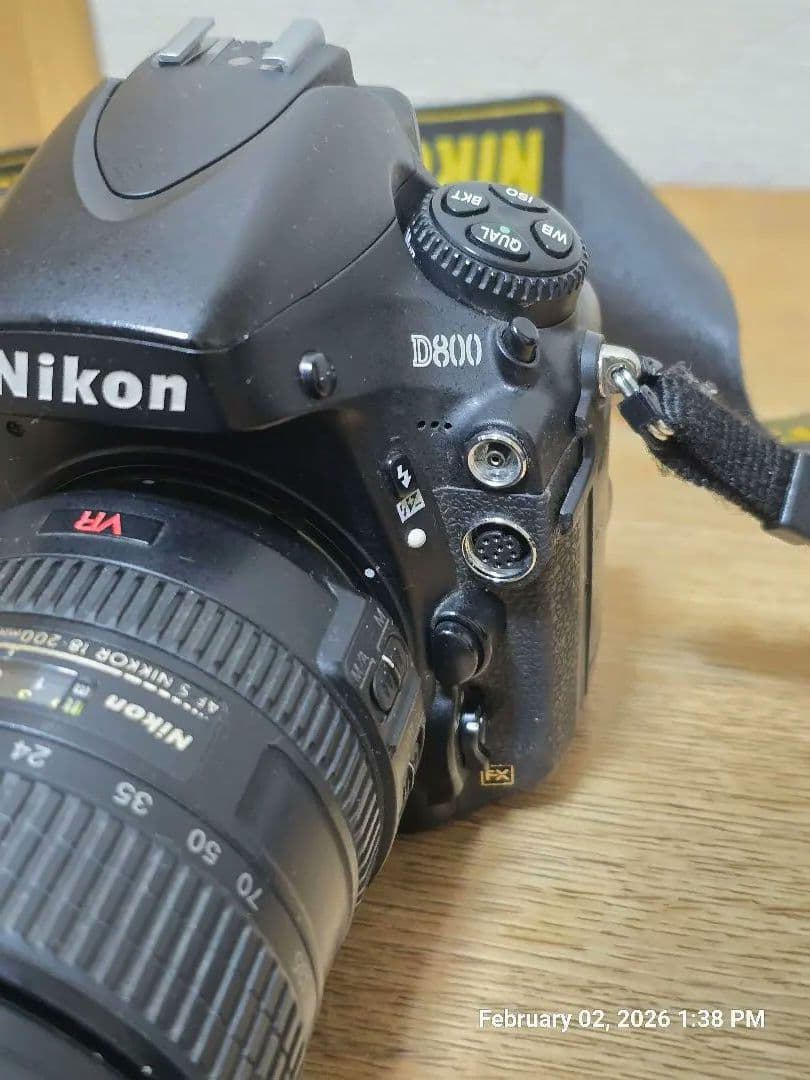 Nikon D800 一眼レフカメラ AF-S NIKKOR 18-200mm