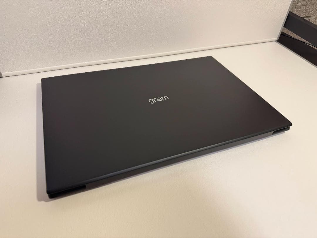 美品【超軽量×17インチ】ノートパソコンLG gram 17Z90S-MA78J