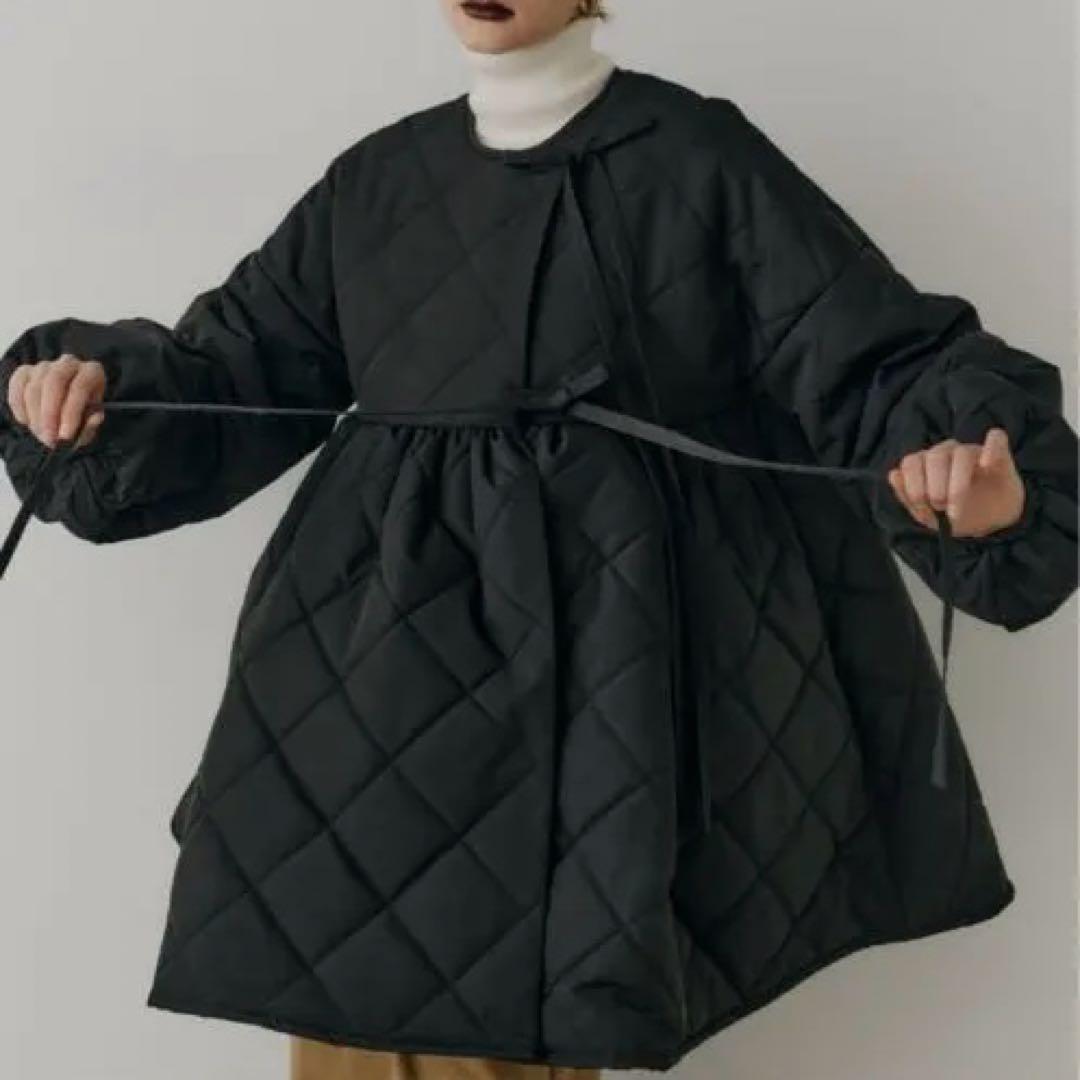 PERNA リボンショートパフコート ブラック - メルカリ