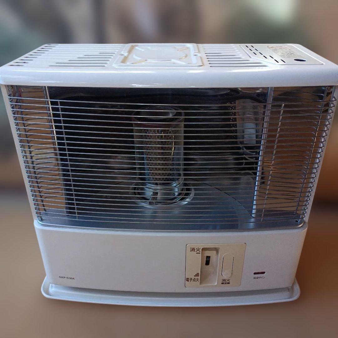 ハイカロリーホワイト灯油ストーブ TOYOTOMI/トヨトミ 電池式ポータブル石油ストーブ KS-67H(ホワイト