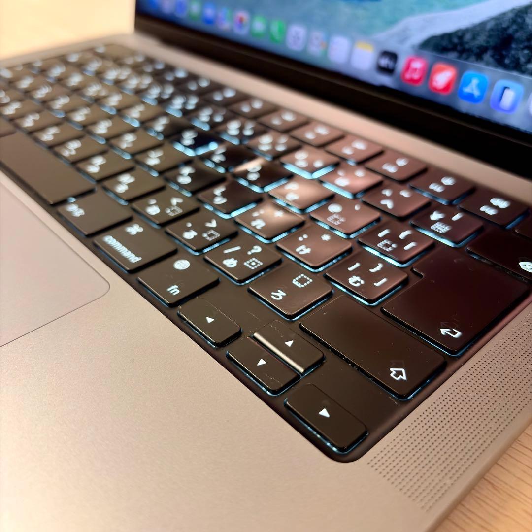【美品】MacBook Pro (M1 Pro, 14インチ) 1TB 32BG