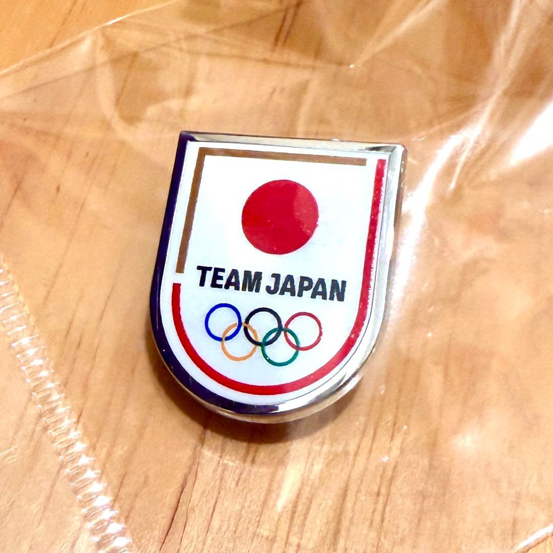 TEAM JAPAN オリンピック ピンバッジ ピンズ バッヂ 日本代表 ミラノ
