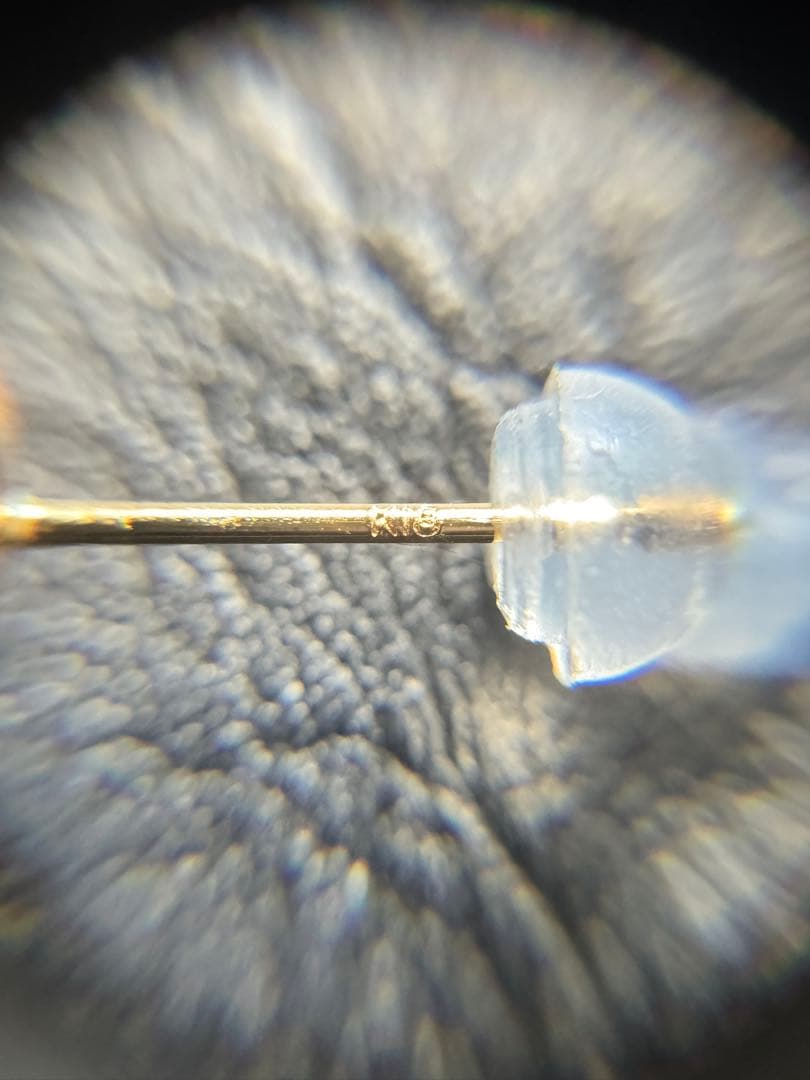 【だるま】K18 モアサナイトピアス 片耳用|8mm 1.7ct 18金