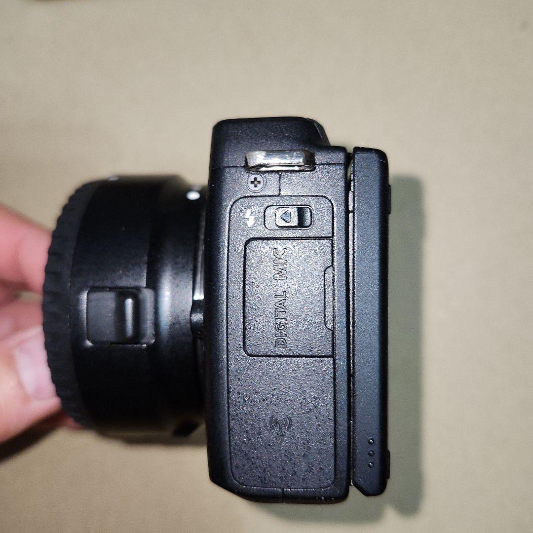 Canon EOS M3 ミラーレス一眼　+　18-55mmレンズ