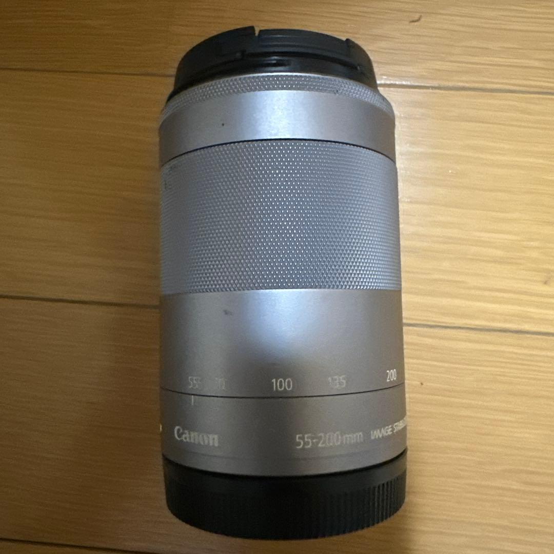 Canon EOS M キットレンズ付き