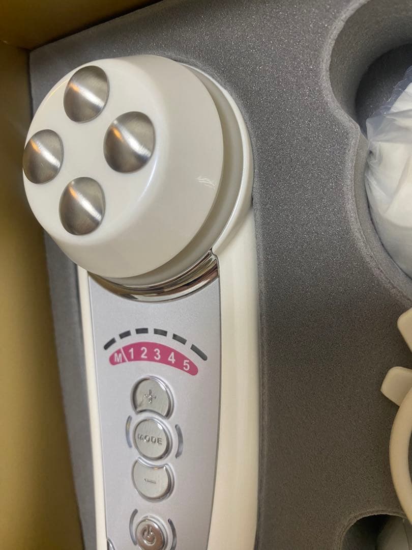 セルキュア4Tプラス　美顔器　田中みな実　リフトアップ