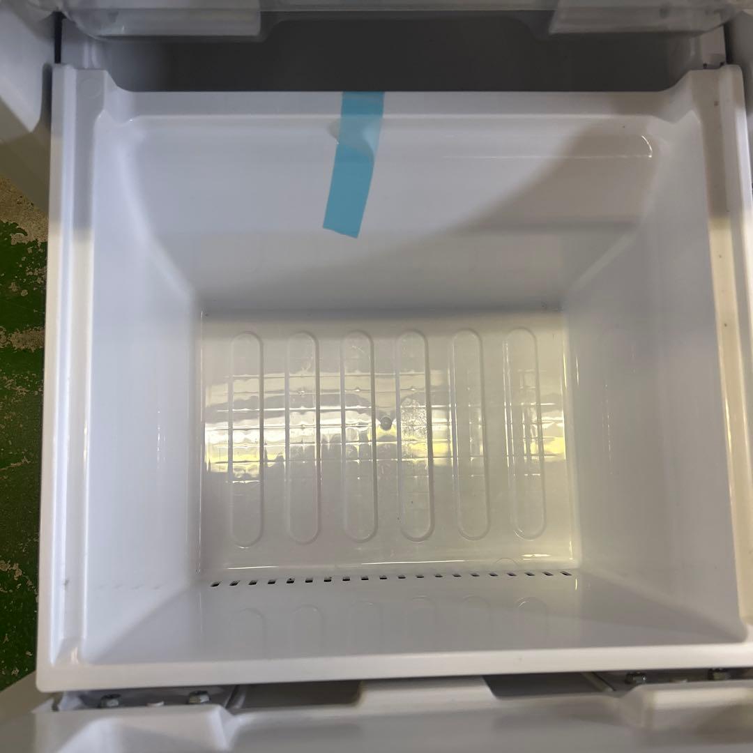 n*2様 高年式　シャープ 冷蔵庫 SJ-D15J 152L 2022年製 ホワ