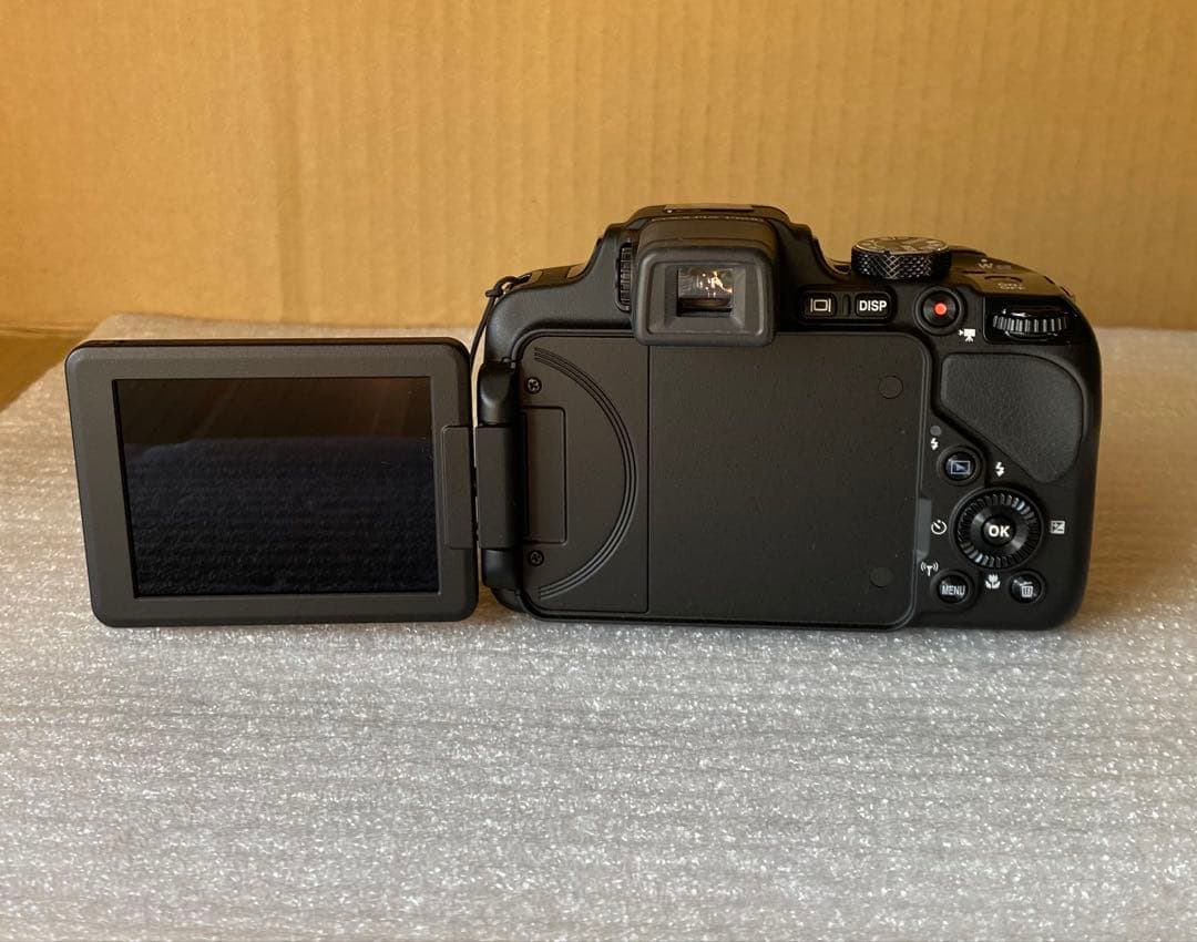 Nikon COOLPIX P600 充電器つき【動作確認済み】