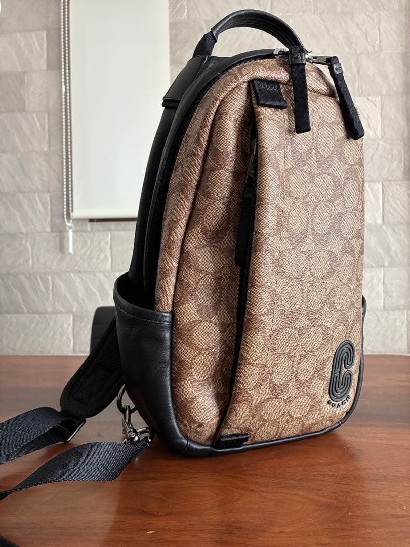 COACH ボディバッグ　シグネチャー　ワンショルダーバッグ COACH（コーチ） ワンショルダーバッグ ボディバッグ メンズ