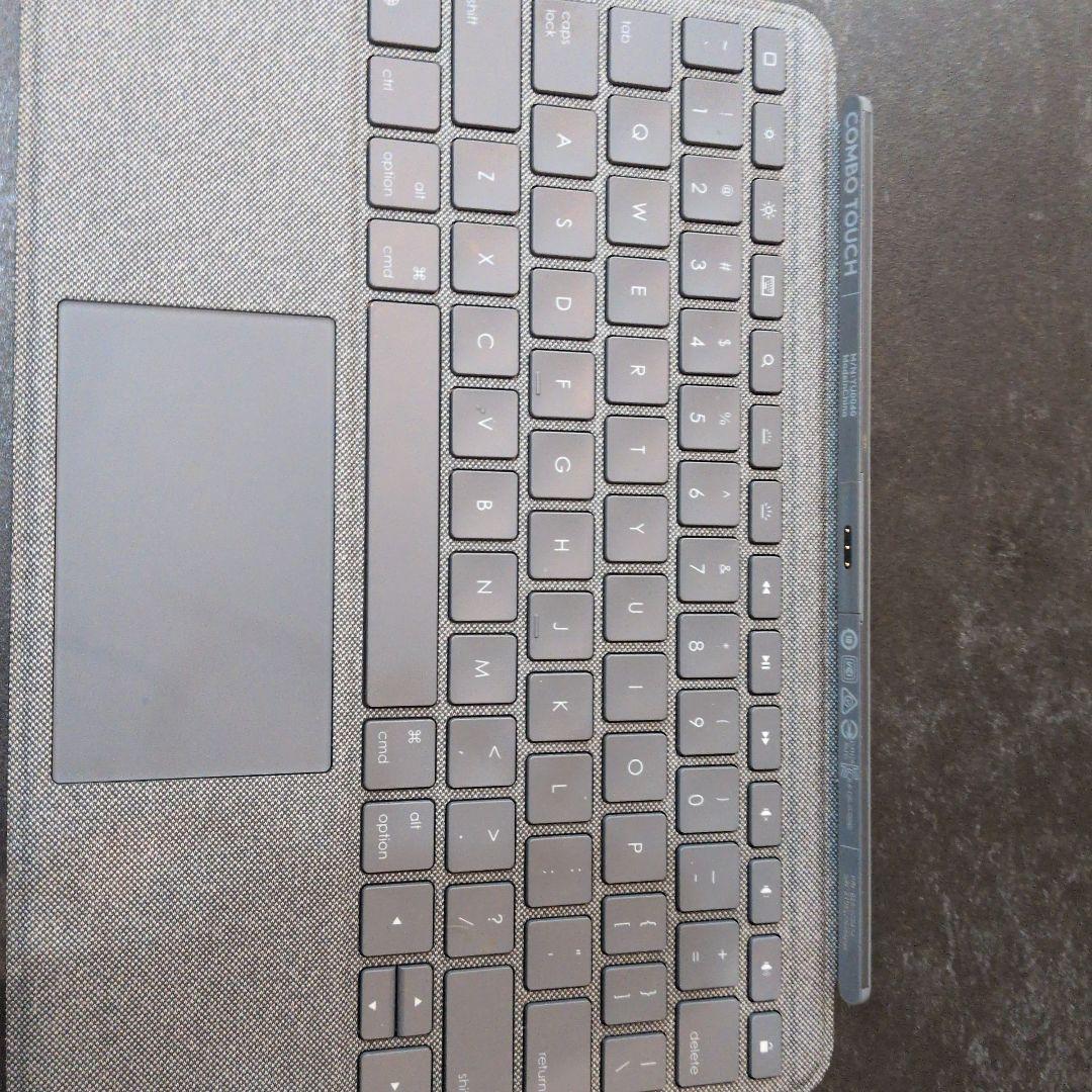 【美品】Logicool COMBO TOUCH ipad第7、第8世代※箱無