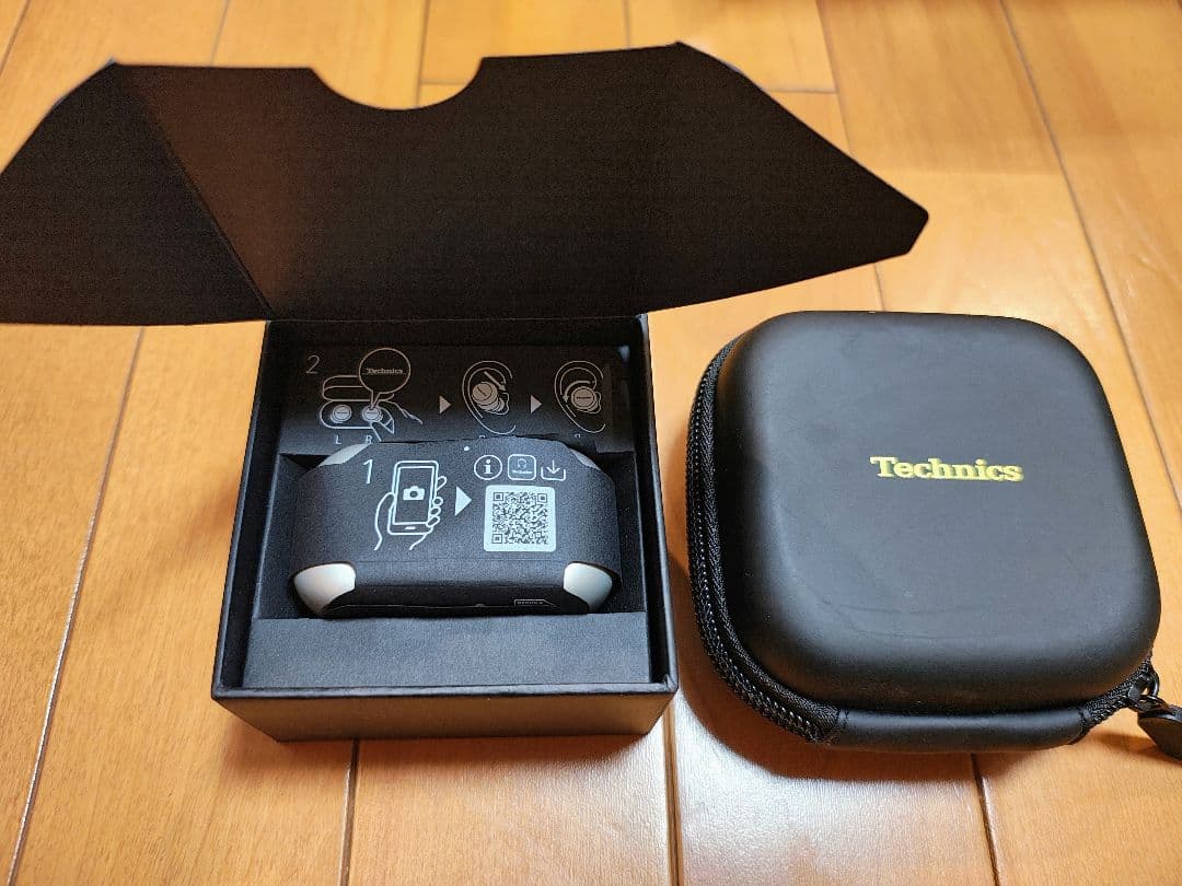 Technics AZ100 ワイヤレスイヤホン　美品　専用ケース付き