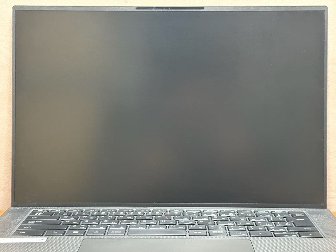 Windowsノート本体 DELL Precision5560 Xeon W-11955M |1562
