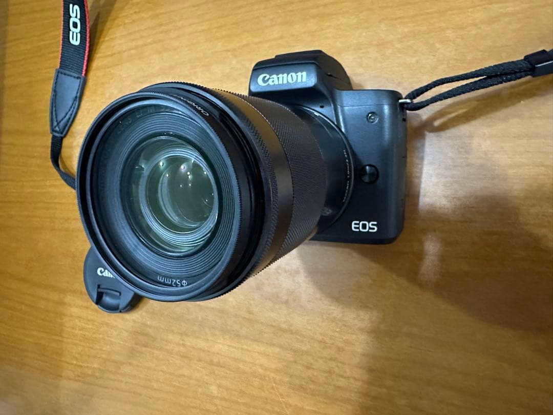 【美品】Canon EOS KISS M Wズームキット BK