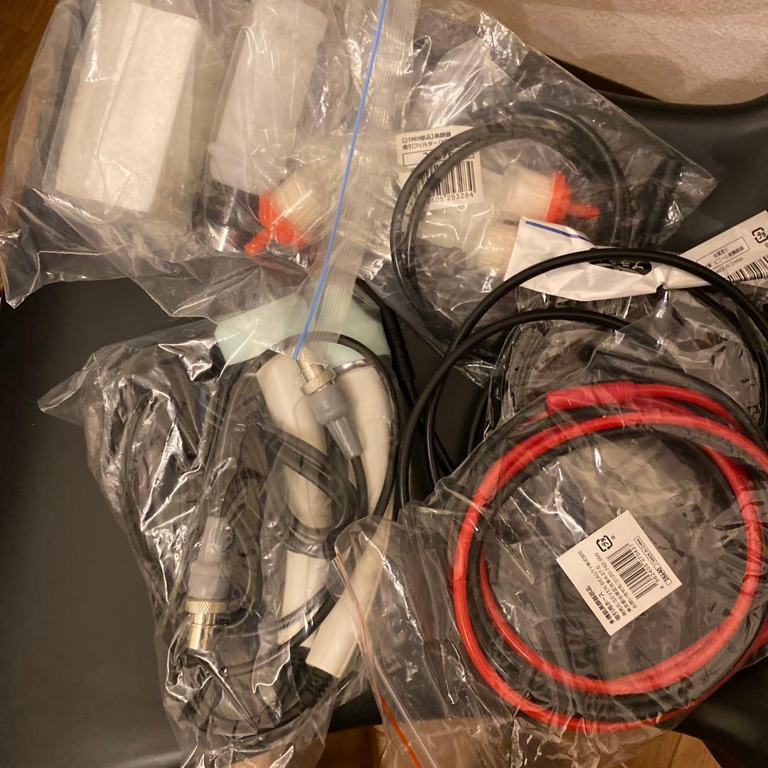 セブンビューティー　３機能美顔器（超音波➕吸引➕スプレー）NF-330