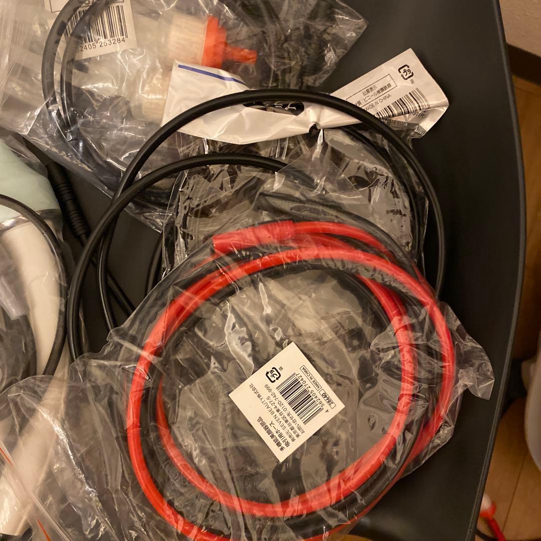 セブンビューティー　３機能美顔器（超音波➕吸引➕スプレー）NF-330