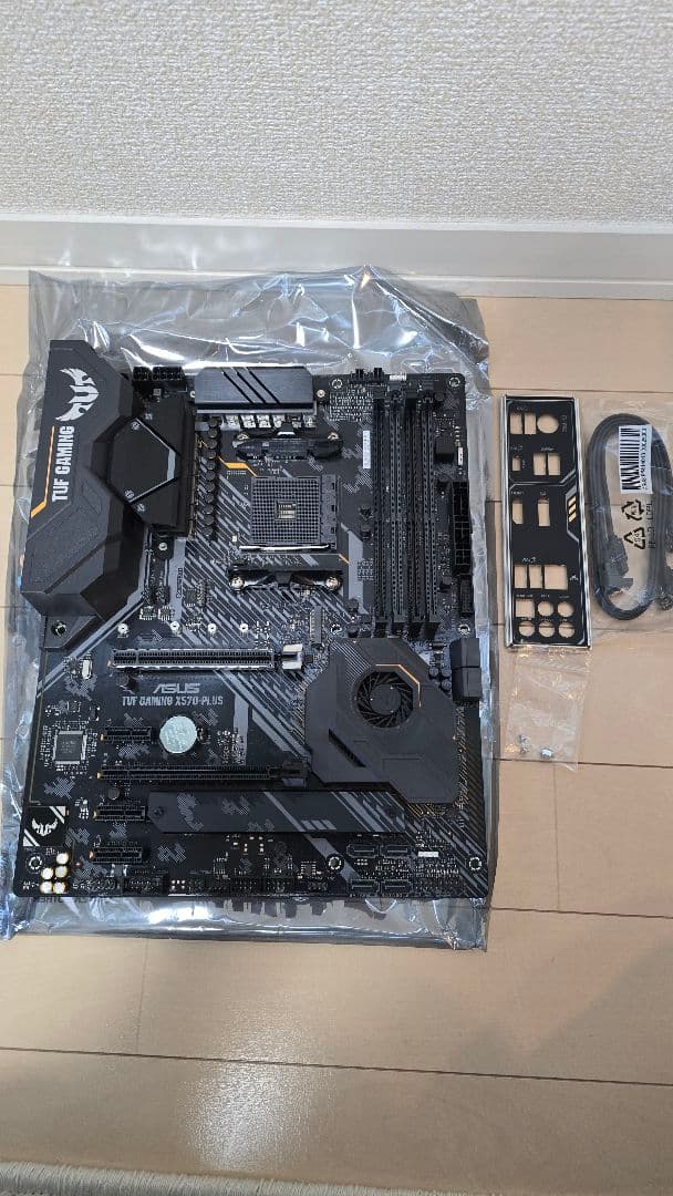 TUF GAMING X570-PLUS マザーボード+Ryzen7 3700x