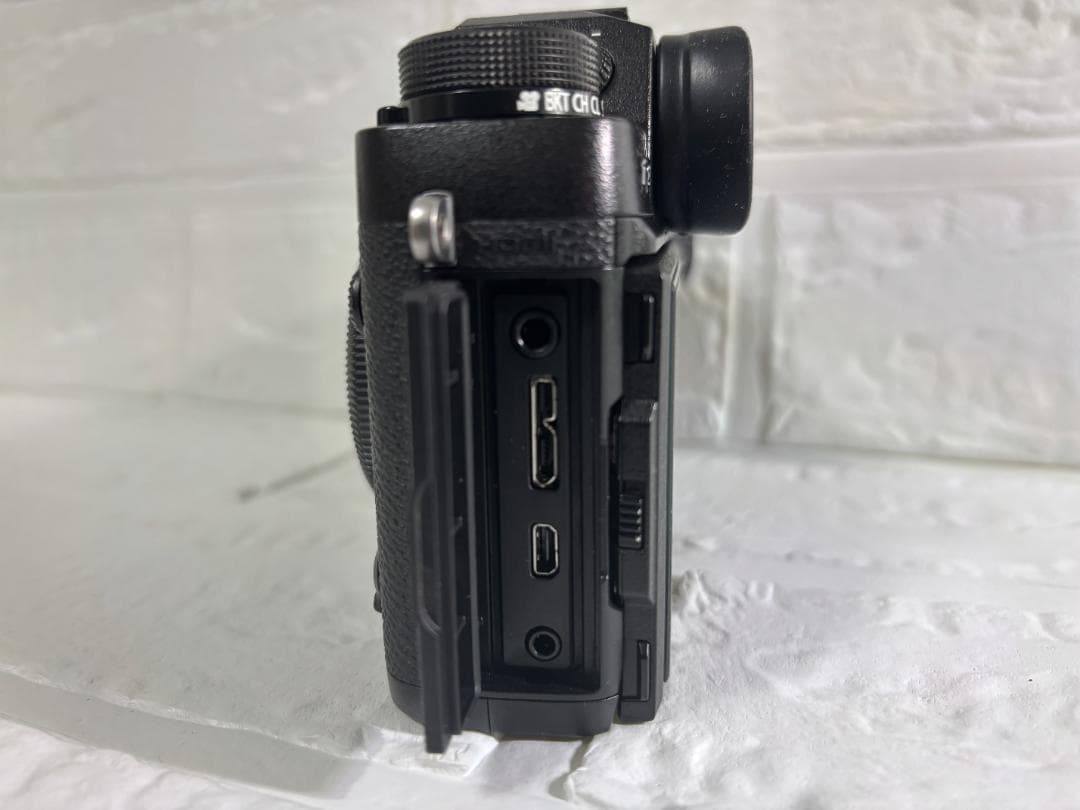 Fujifilm X-T2 ミラーレスカメラ 本体