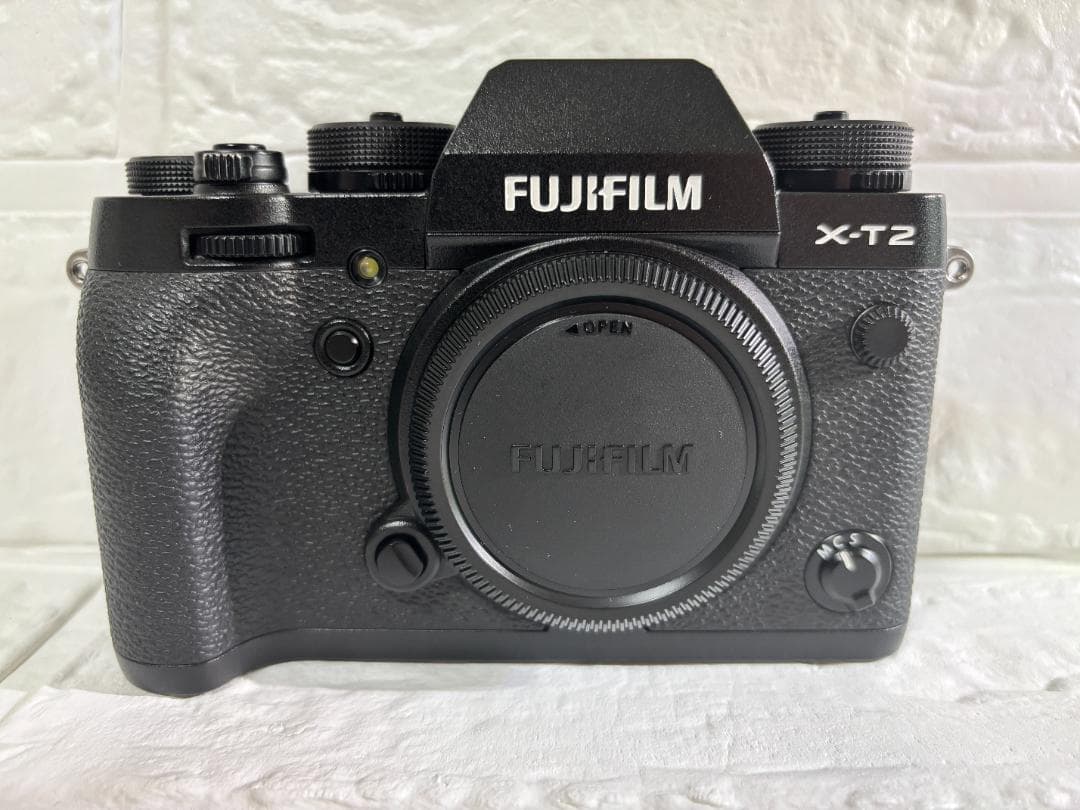 Fujifilm X-T2 ミラーレスカメラ 本体