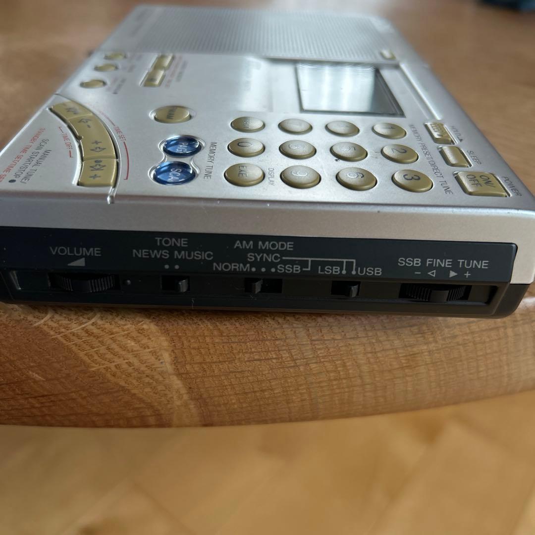 ソニーラジオ PLLシンセサイザーレシーバーICF-SW7600GR BCL