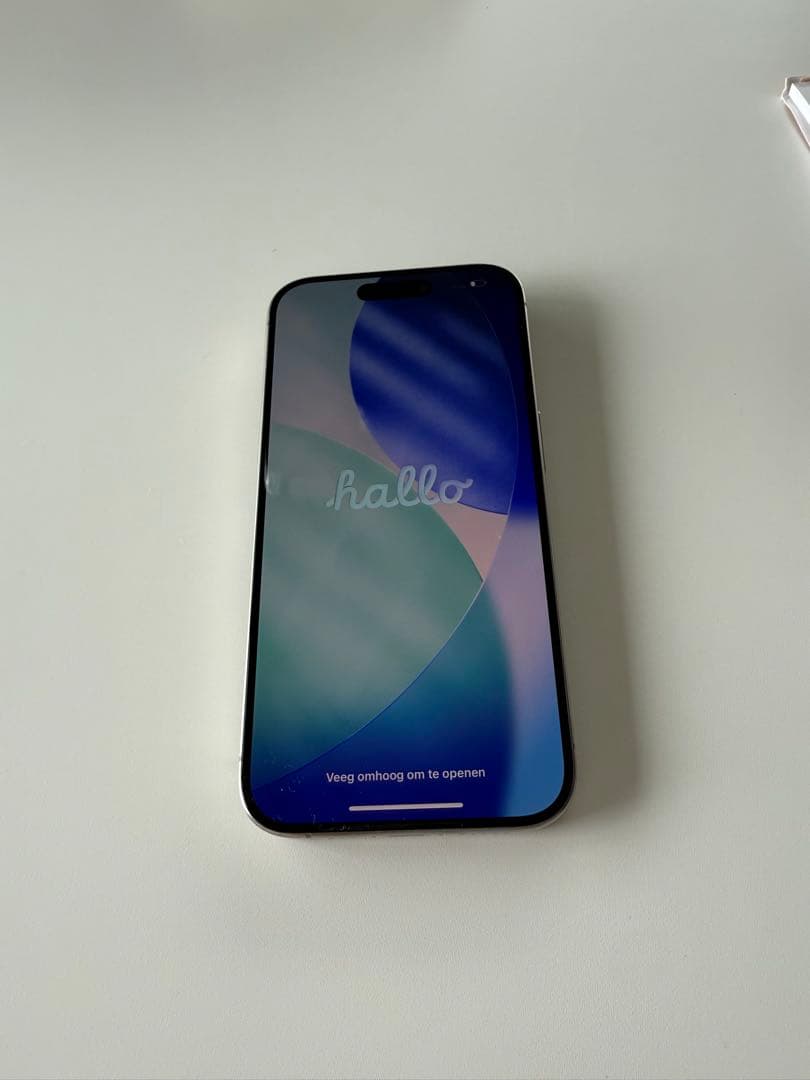 iPhone 15pro 本体 SIMフリー　128GB ナチュラルチタニウム