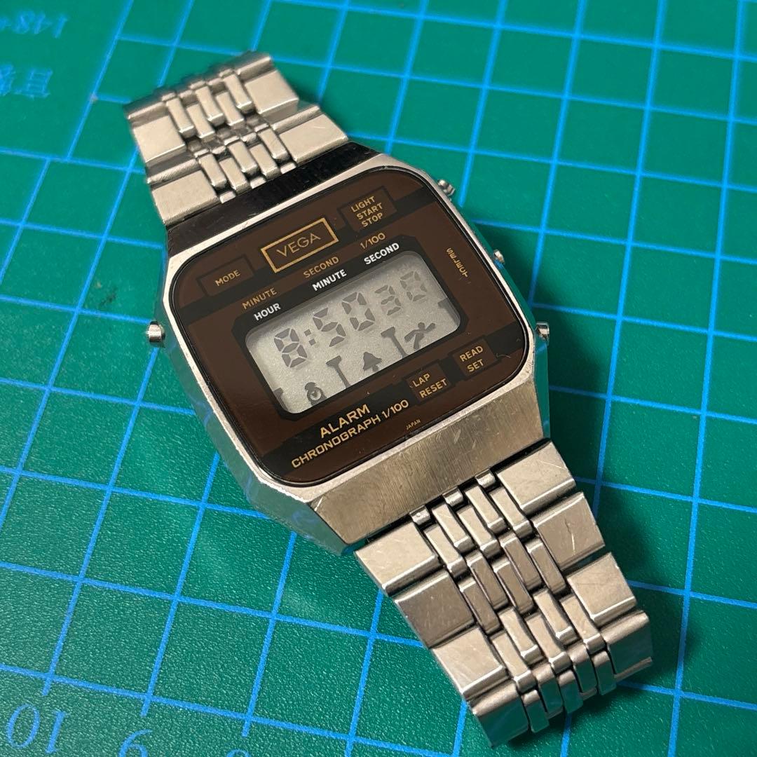 K*I様 レア・動作 80s シチズン VEGA デジタル腕時計 9428-39 - メルカリ