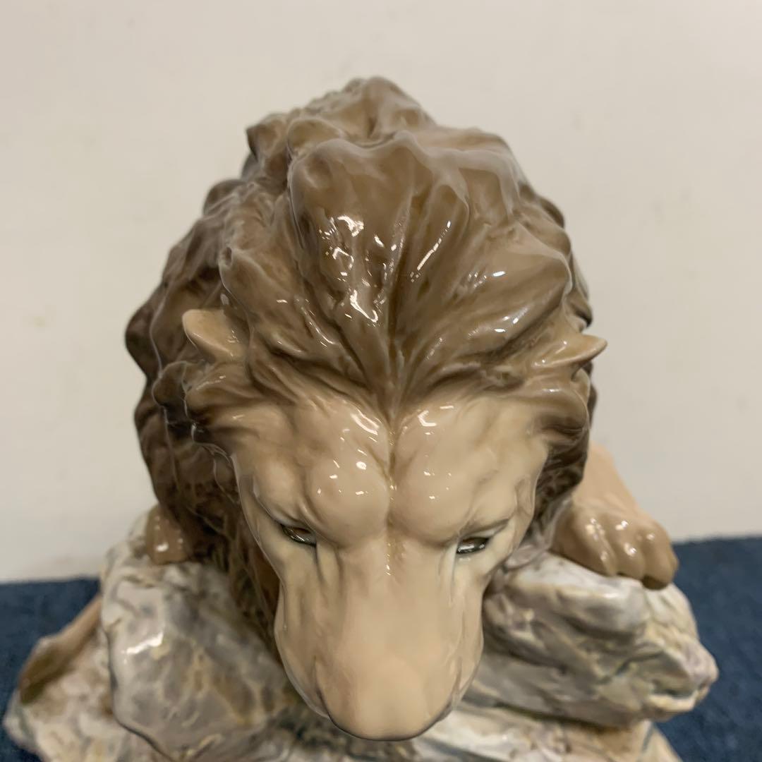 リヤドロ 草原の勇者 ライオン 置物 01008656 LLADRO 置物 - メルカリ