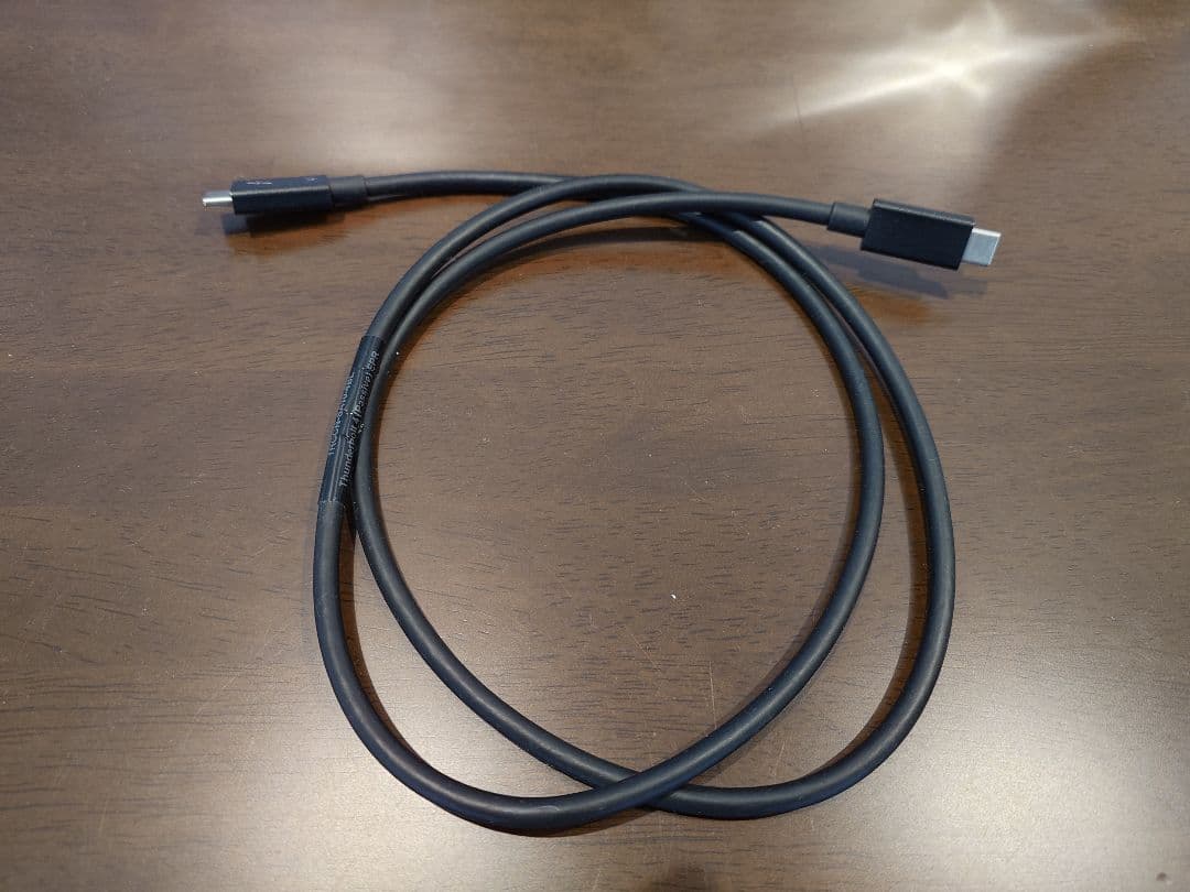 DELL U2725QE 27型4Kディスプレイ Thunderboltハブ