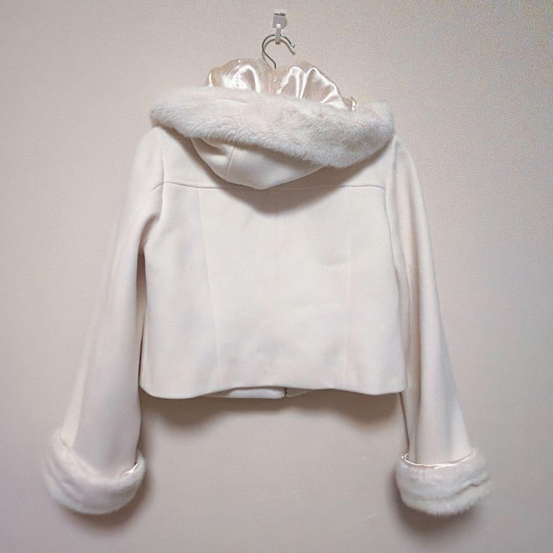 ミシェルマカロン ショートダッフルコート 白 - メルカリ