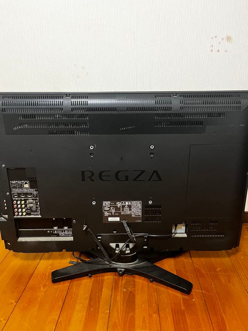 新生活応援！値下げ歓迎 TOSHIBA 37インチ液晶テレビ
