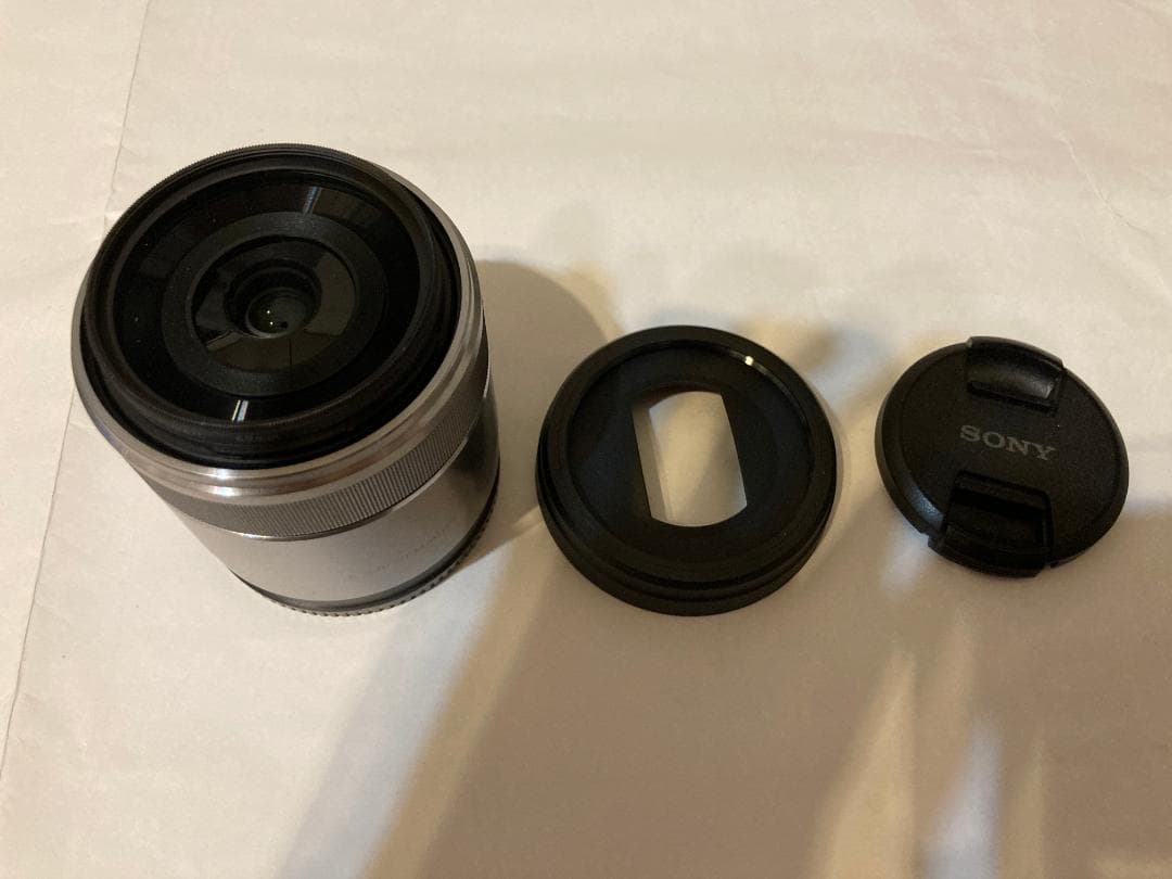 SONY α6000 + SEL30M35 単焦点レンズ + 付属品セット