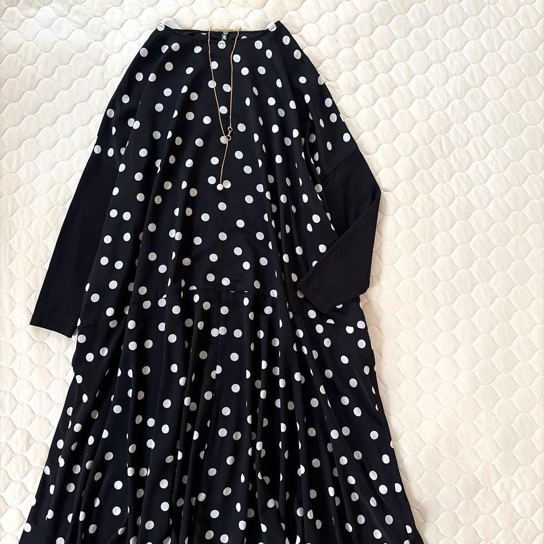 25SS美品】BEARDSLEY ドットミディワンピース ブラック 定価3万 - メルカリ