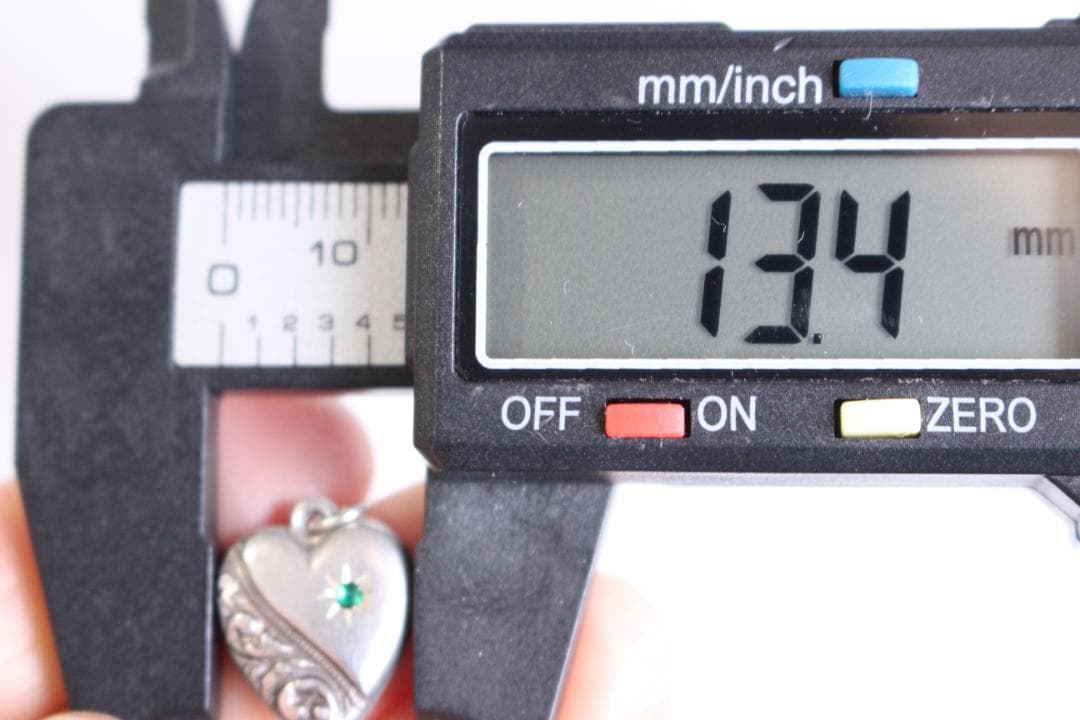 30s スウィートハートジュエリー ww2 パフィハート 緑 石 渦巻 波 唐草