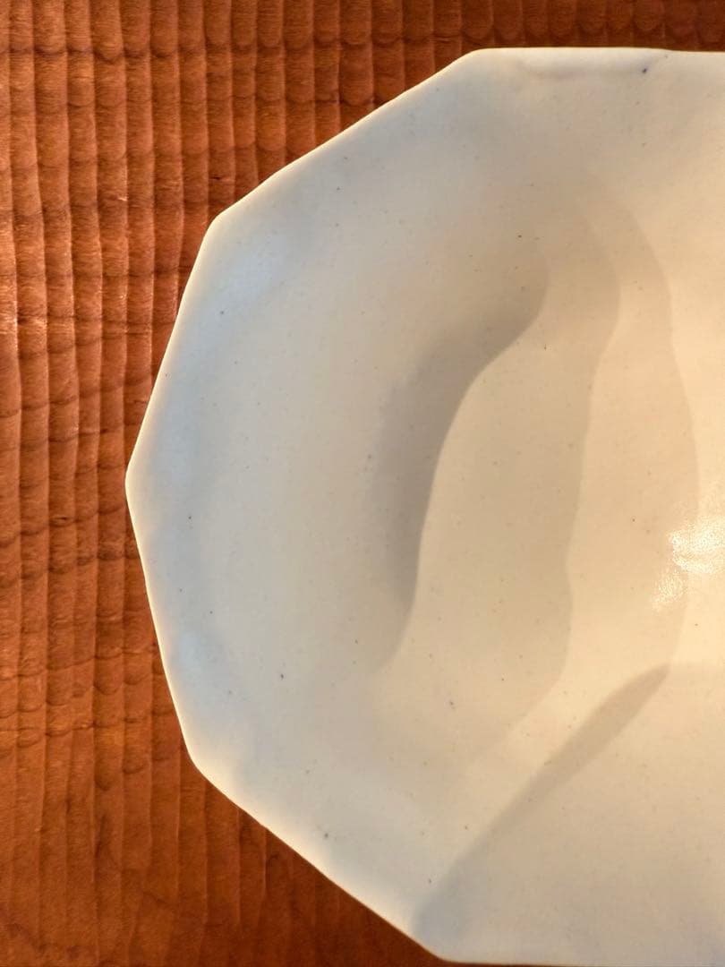 井山三希子　白　花　陶器　ボウル　小鉢　2個セット 井山三希子 白 花 陶器 ボウル 小鉢 2個セット