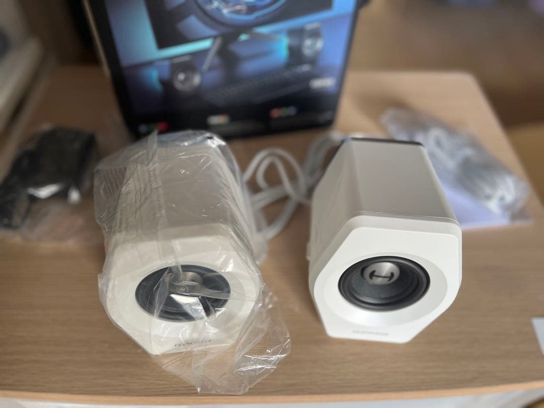 004白/Edifier G2000 ゲーミング スピーカー パソコン PS5