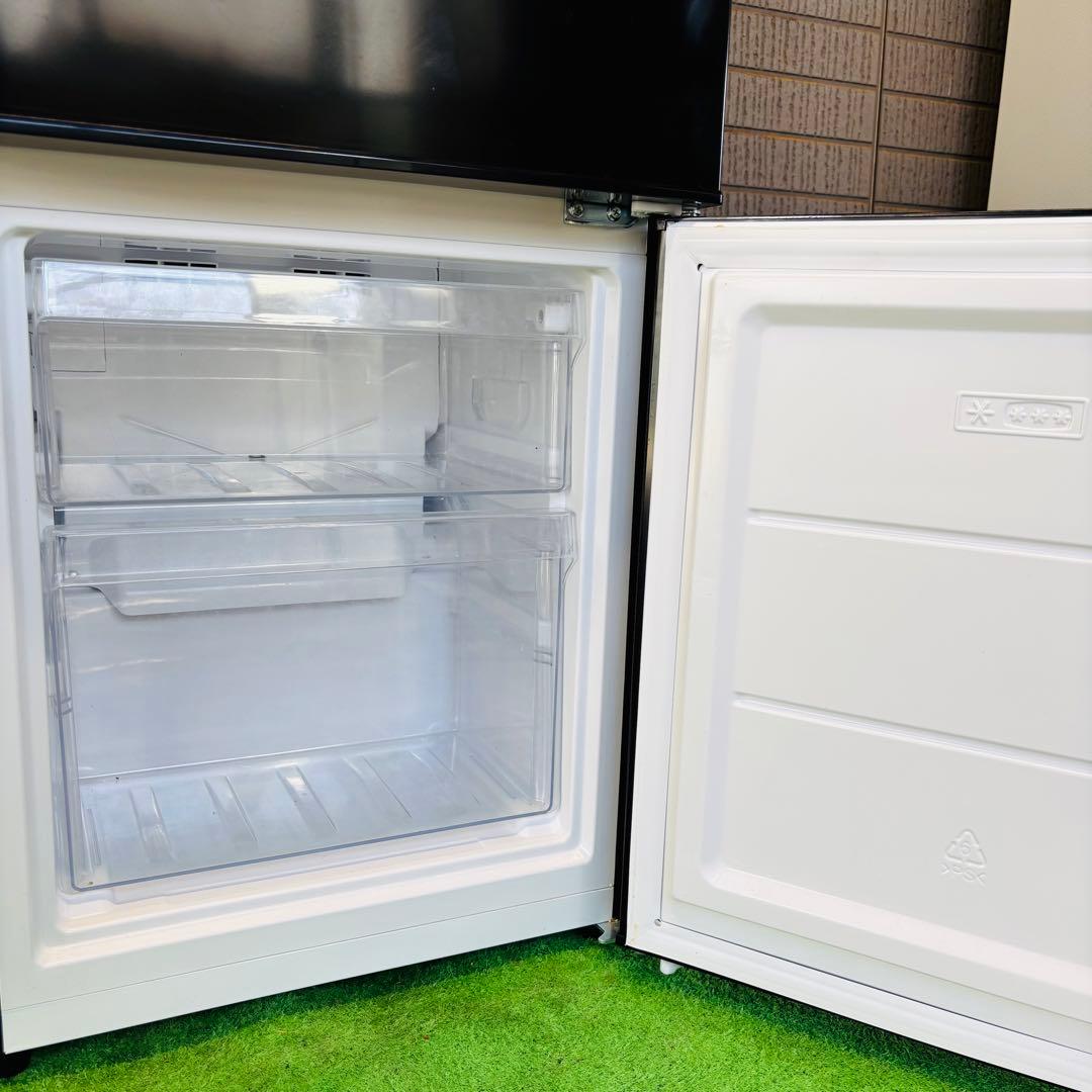 2023年製 140L 冷蔵庫 おしゃれブラック ニトリ【地域限定配送無料】