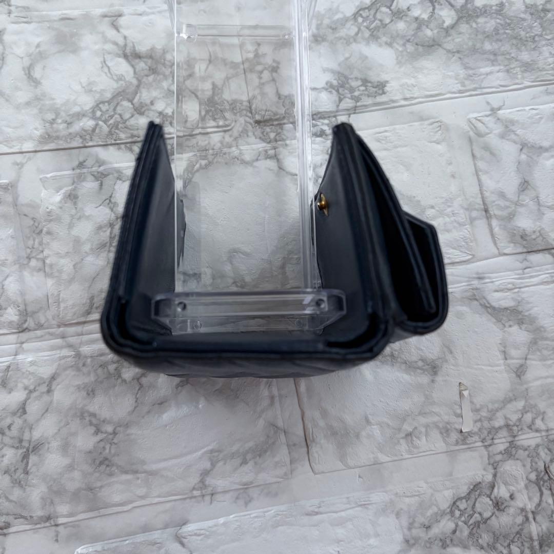 YSL サンローラン ネイビー レザー 三つ折り財布 ゴールドロゴ - メルカリ