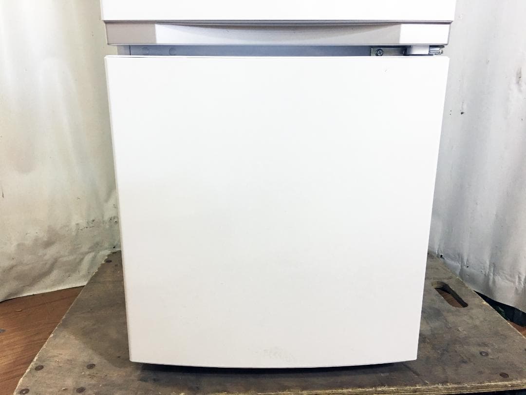 ト★美品中古★東芝 170L 冷蔵庫 【GR-R17BS-W】EOFU