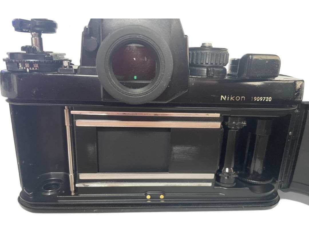 d*3様 Nikon F3 HP 製造番号1909720　09c48