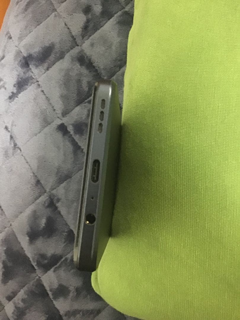 スマートフォン本体 Moto g64y 5G