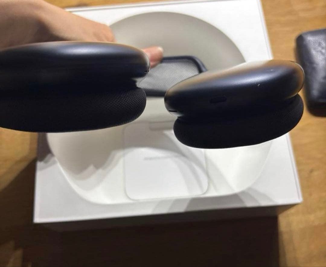 AirPods Max type C 第二世代　黒(キズあり)