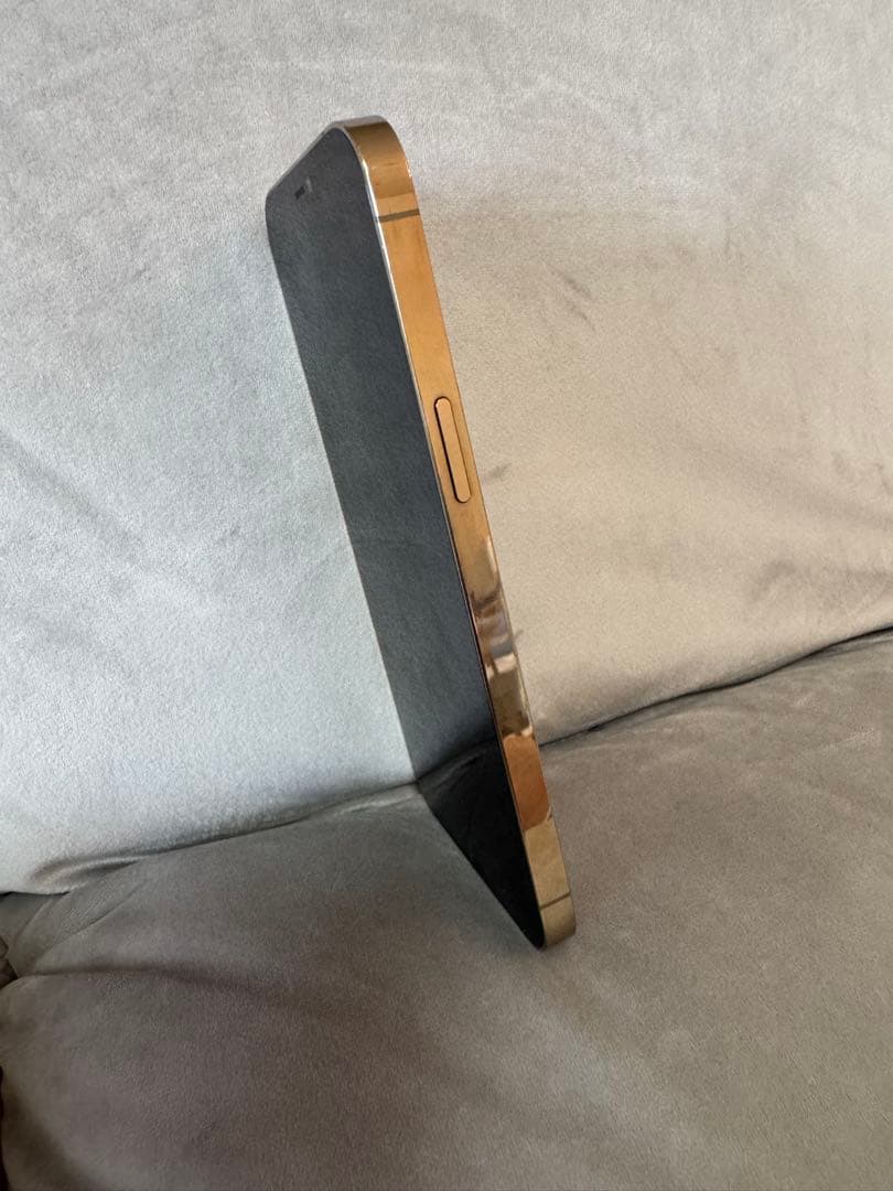 美品！Apple iPhone12ProMax 512GB ゴールド