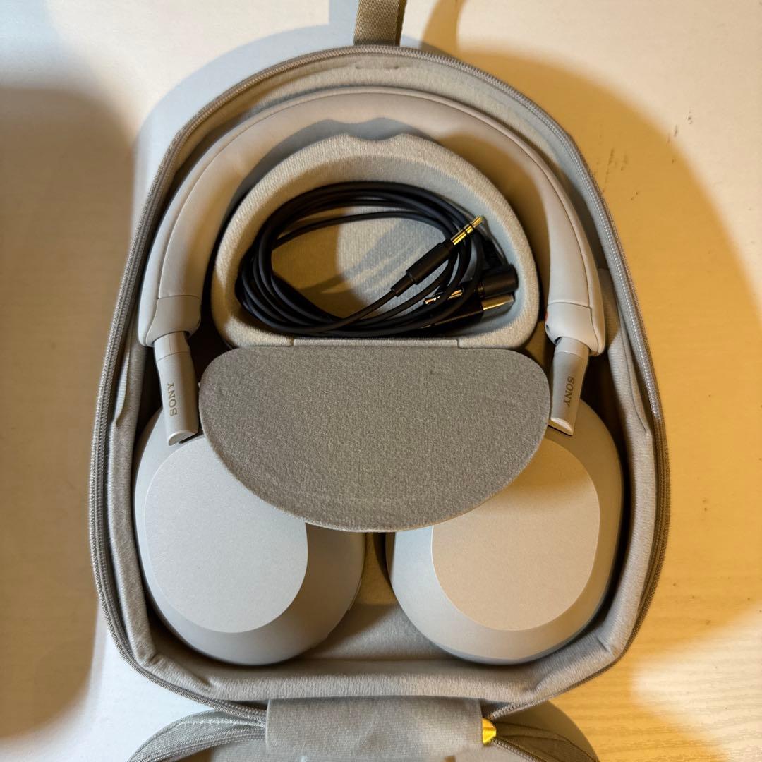 SONY WH-1000XM5 プラチナシルバー