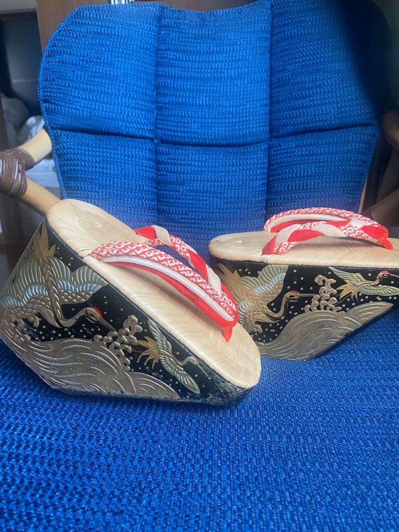 七五三　成駒屋　鶴模様が美しい逸品ポックリ アウトレット】新品 七五三 がま口バッグ 単品 お子様用 鶴柄 黄緑／赤