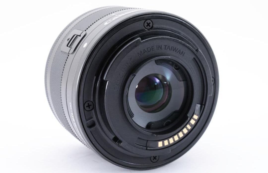 10月26日限定価格♪Canon EF-M 15-45mm IS STM