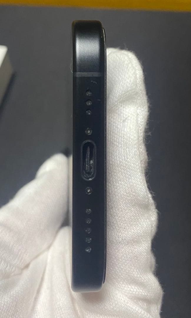 iPhone16 ブラック　SIMフリー　128GB