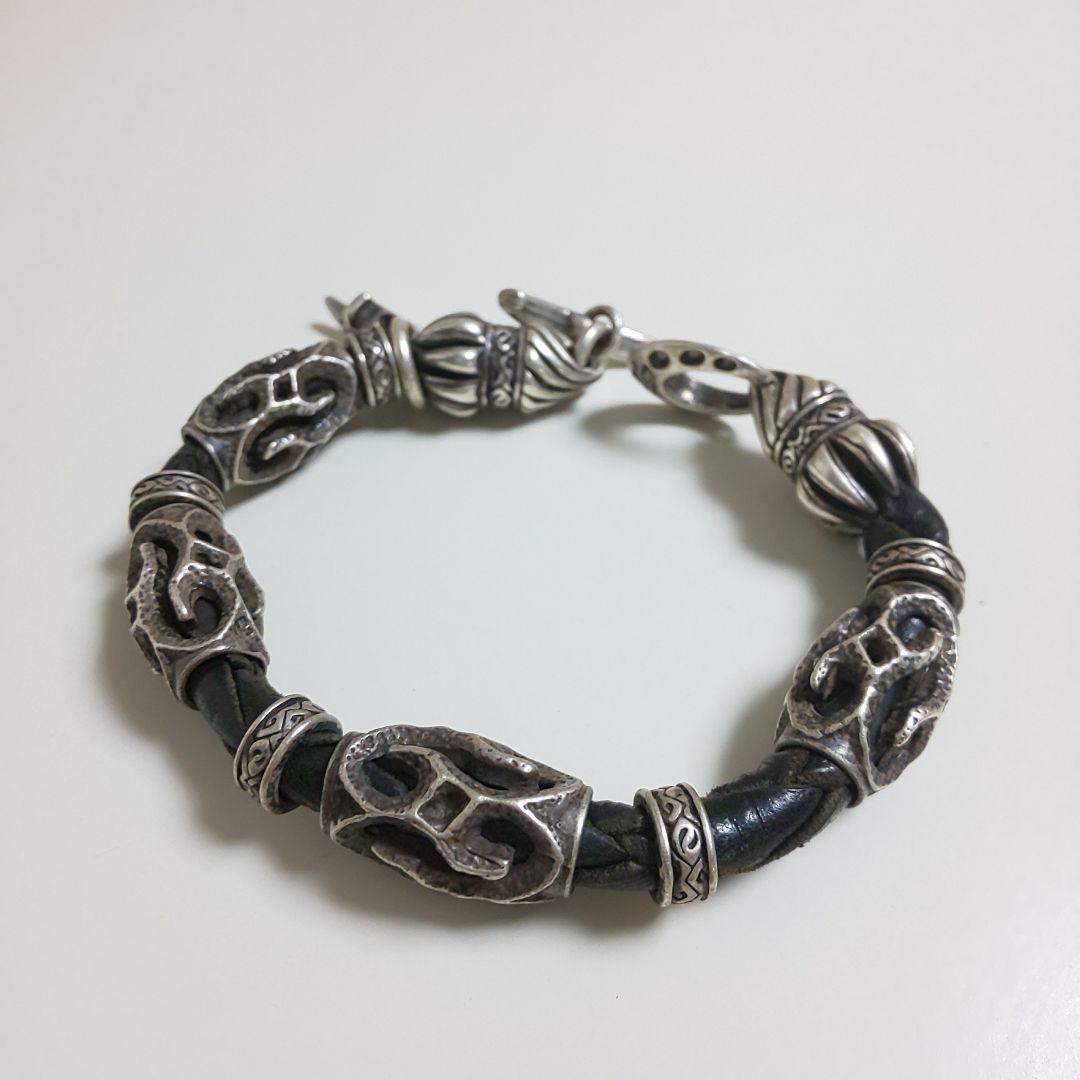 ☆ ナグァール シルバー925 レザーブレスレット 美品 希少 - メルカリ
