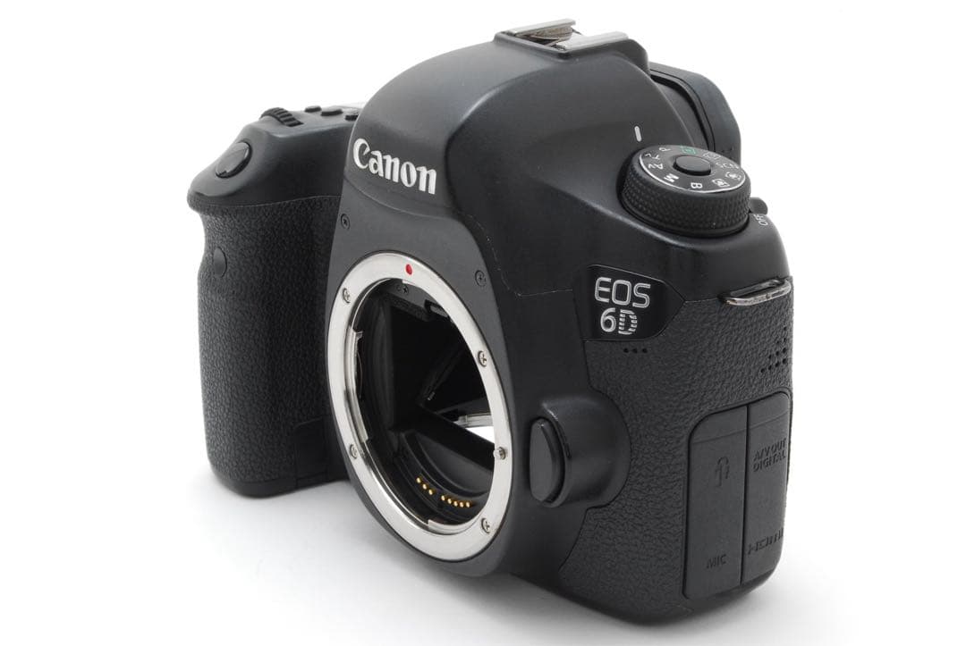 美品✨キャノン Canon EOS 6D ボディ❤️フルサイズセンサー搭載！