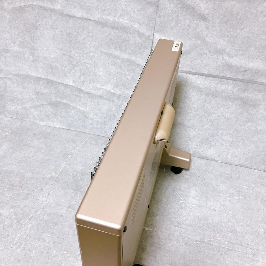 【極美品】サンルミエ キュート E800LS パネルヒーター 遠赤外線暖房器